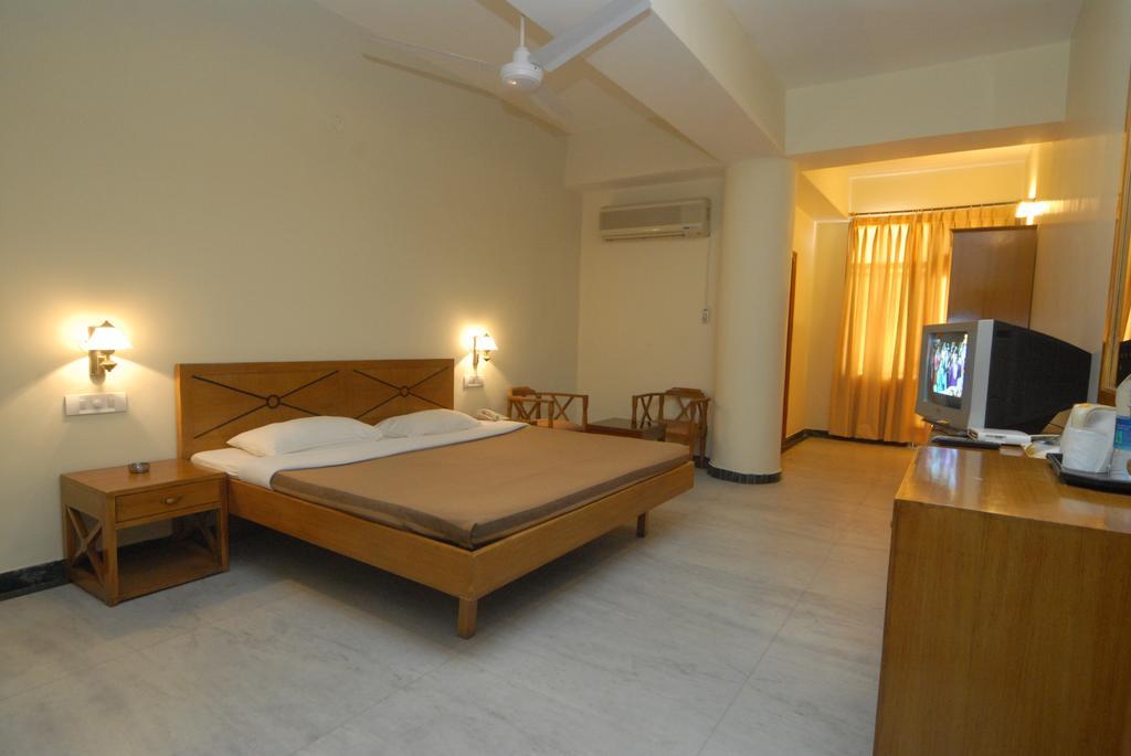 The Komfort Inn Chandīgarh Kamer foto