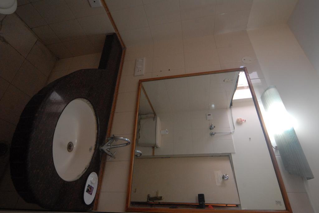 The Komfort Inn Chandīgarh Kamer foto